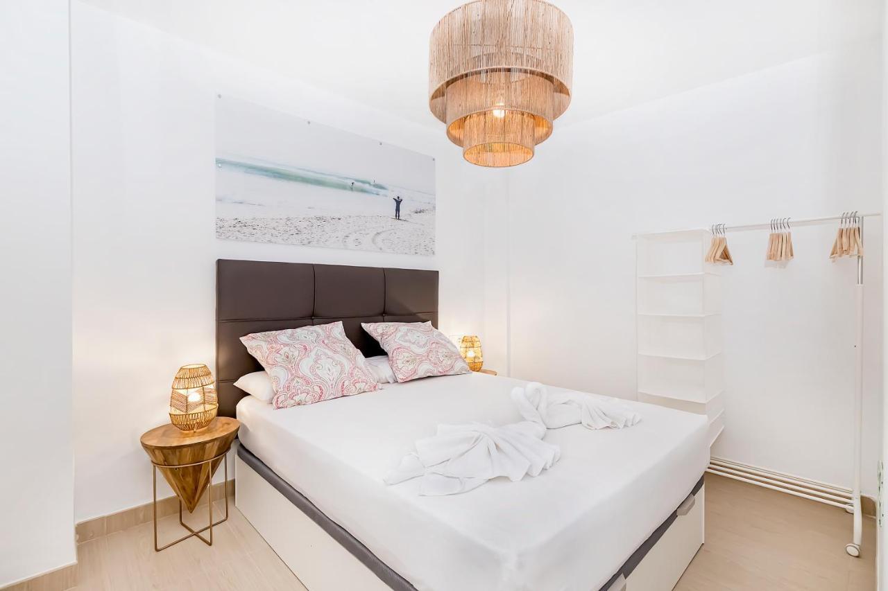 Maba/Private Backyard/Walk To Downtown/Large Smart Tv Apartment Malaga Bagian luar foto
